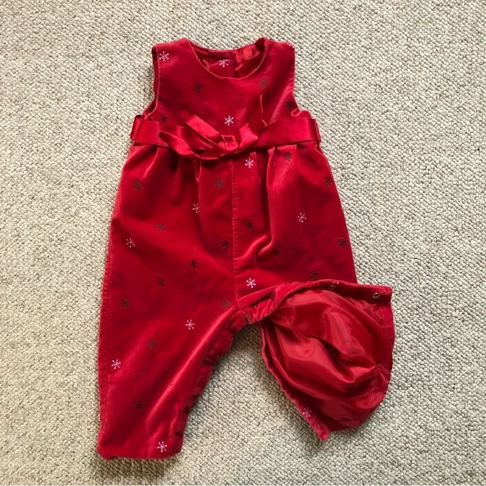 Vintage OshKosh B’gosh Red Velour Snowflake Jumper